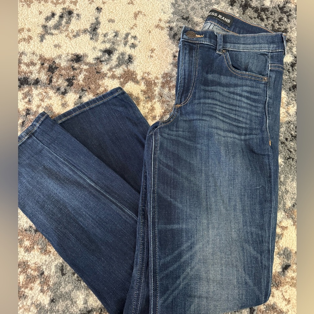 Express super skinny high rise jeans size 6